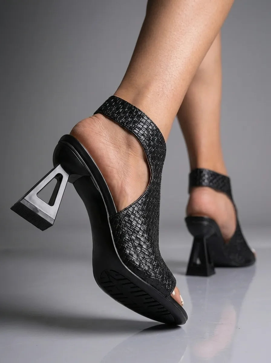 Women's Elegant Woven Open-Toe Sandals with Sculpted Heel