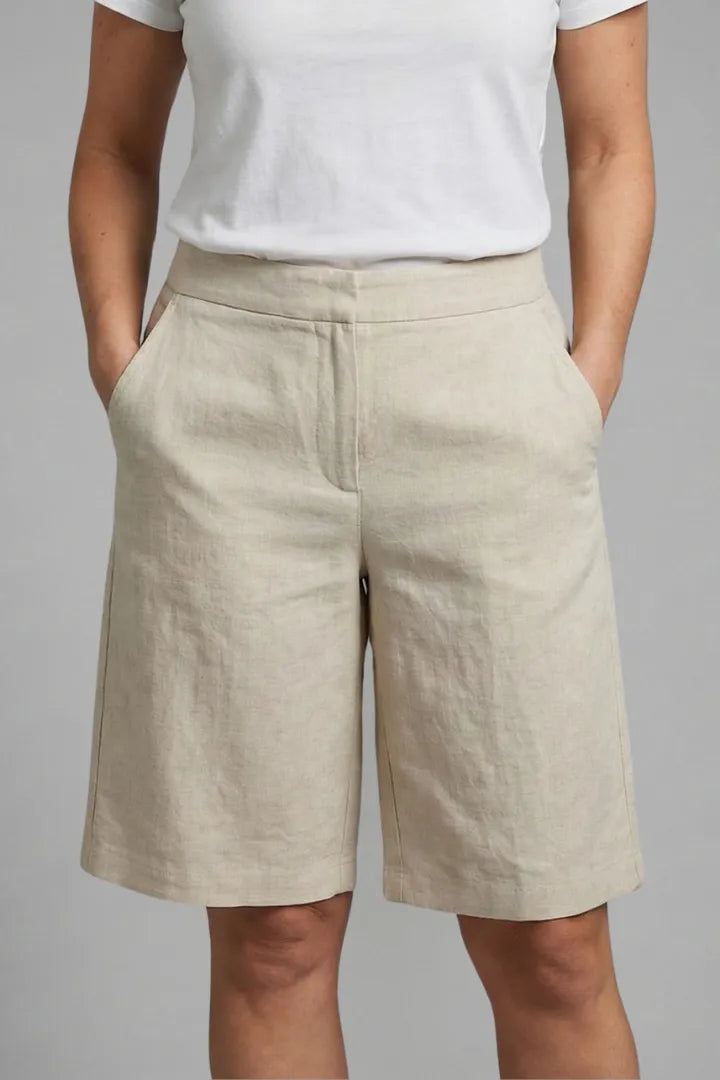 Women's High-Waisted Tailored Shorts with Relaxed Fit