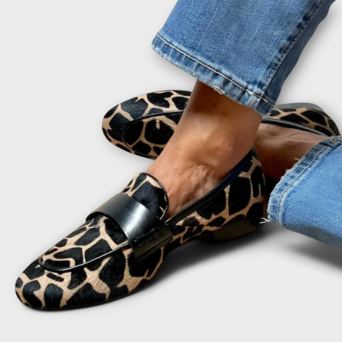 Women's Leopard Print Loafers with Contrast Trim