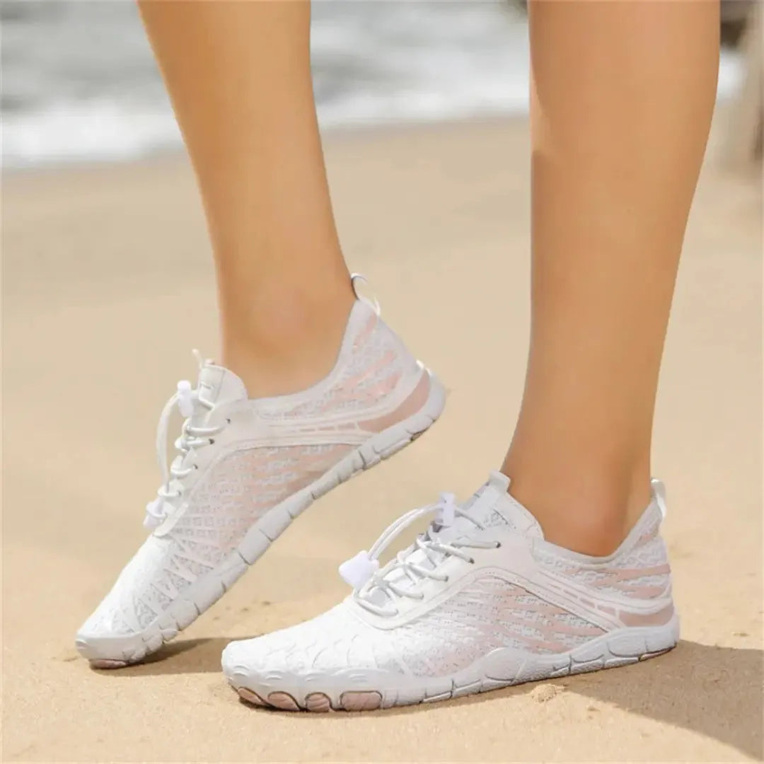 Women's Lightweight Breathable Barefoot Shoes with Wide Toe Box