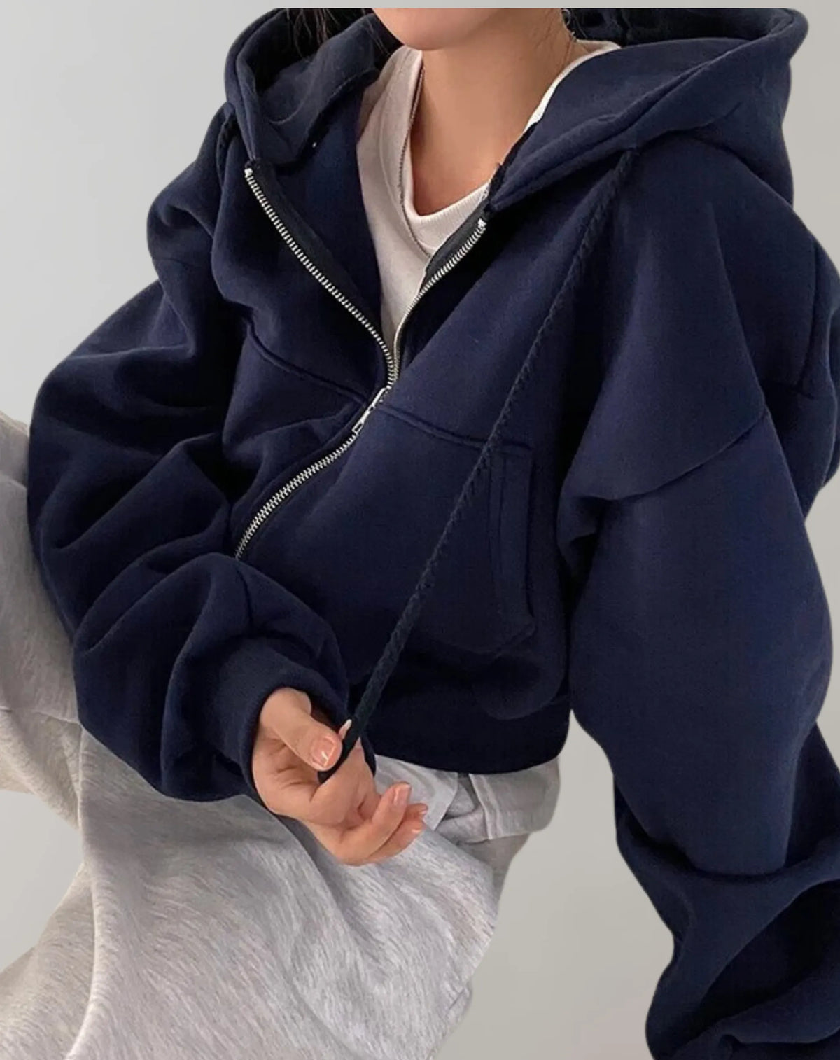 Women's Loose Zip-Up Hoodie with Drawstring Hood