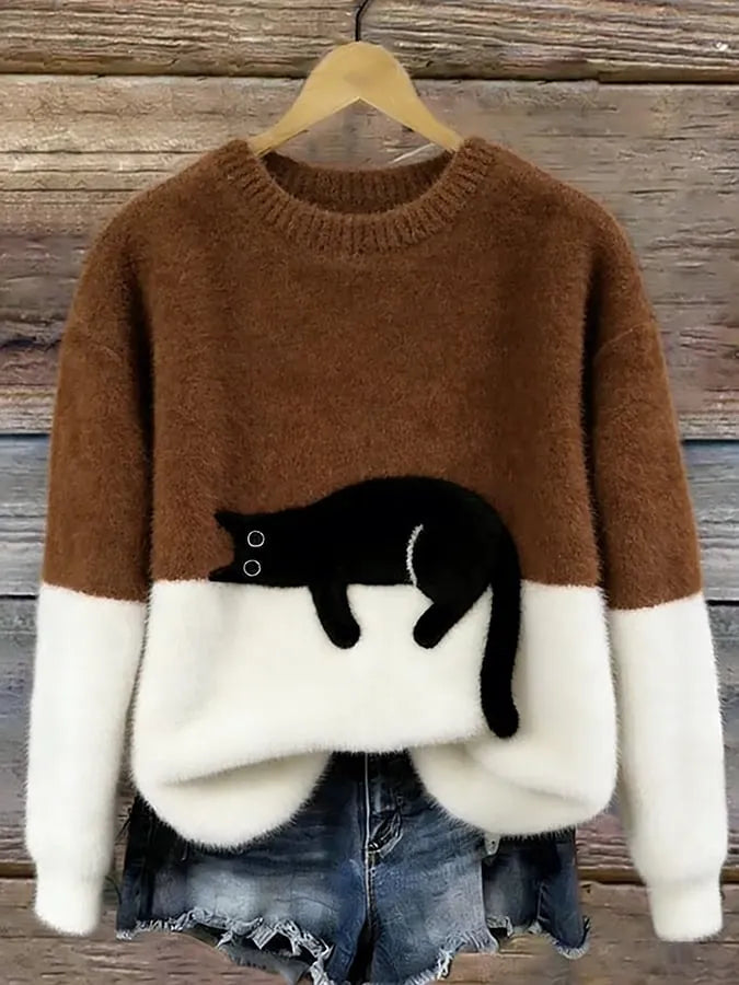 Women's Oversized Cat Graphic Sweatshirt
