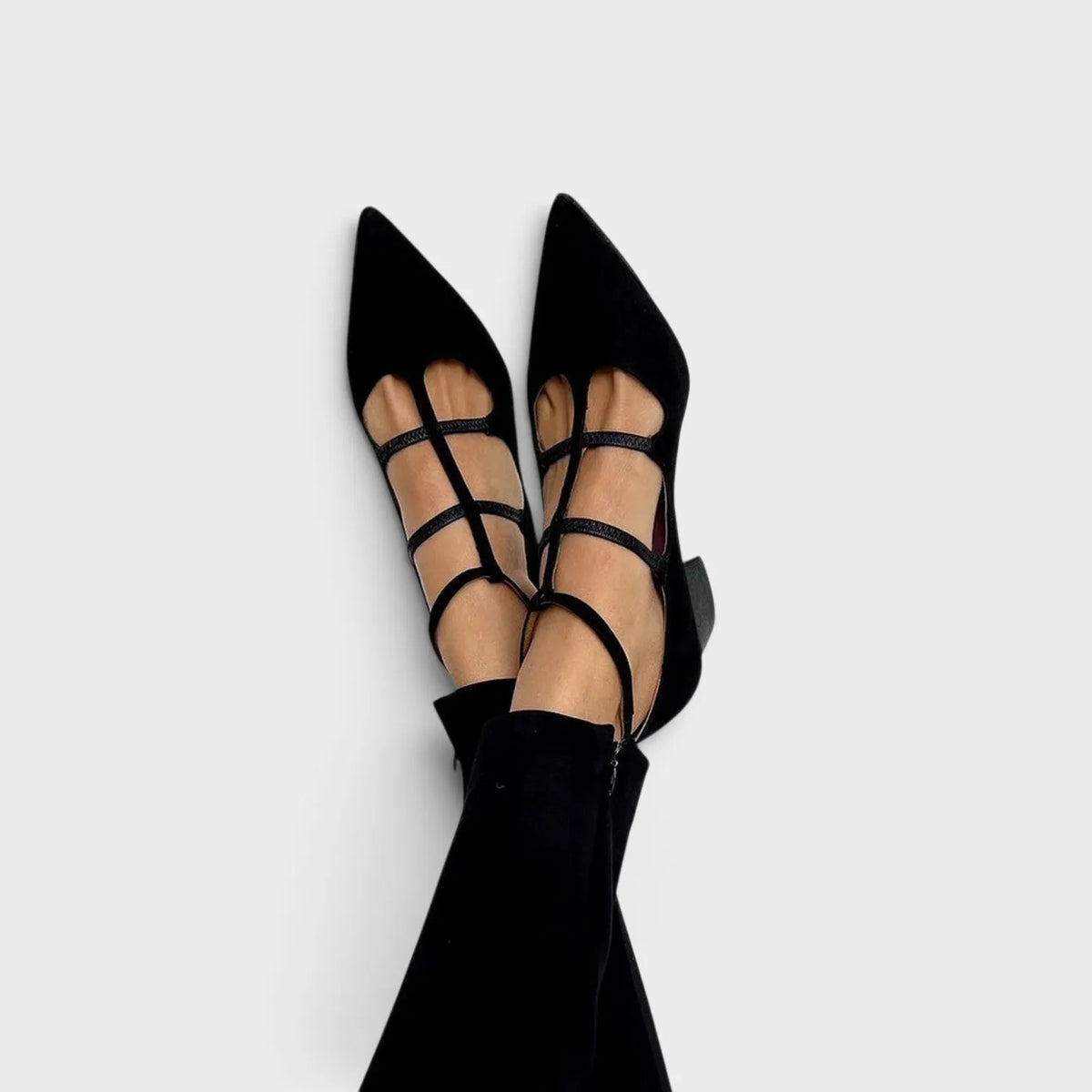 Women's Pointed Toe Ankle Strap Heels in Black