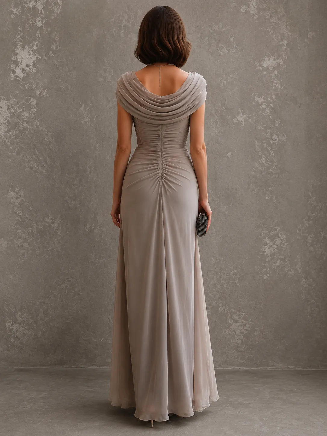 Women's Sleeveless Pleated Maxi Dress for Evening Occasions