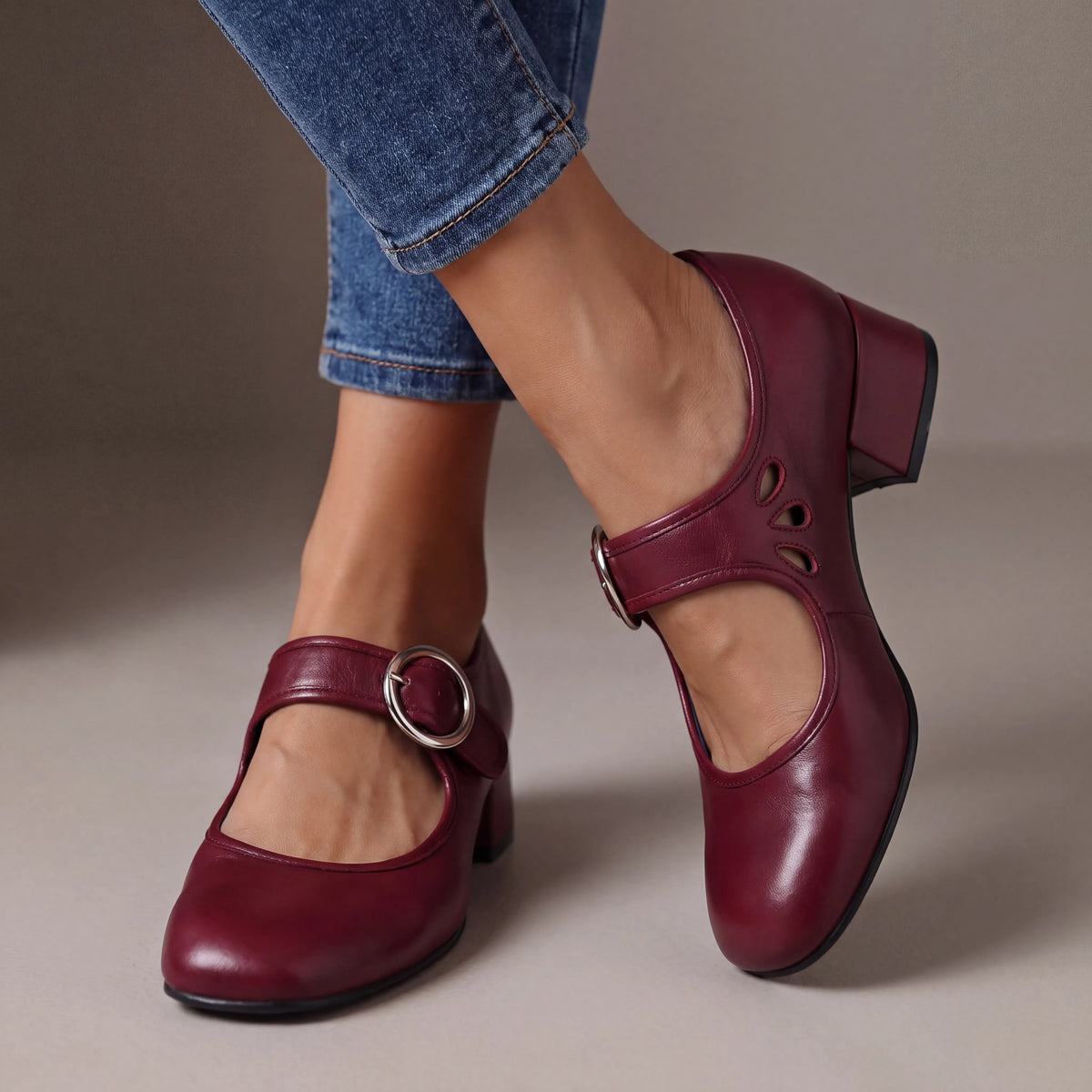 Women's Strappy Buckle Block Heels with Padded Insole