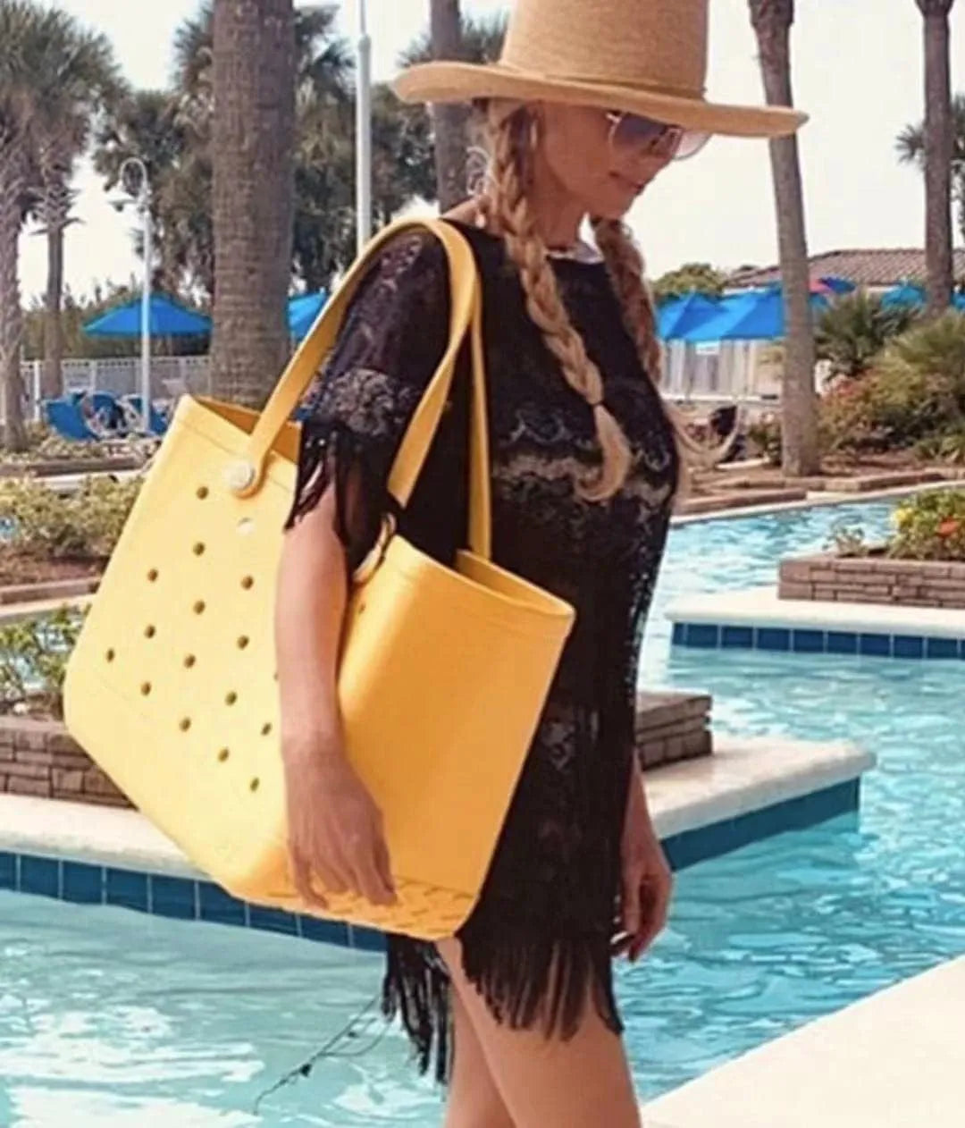 Women's Washable EVA Beach Bag in Size L